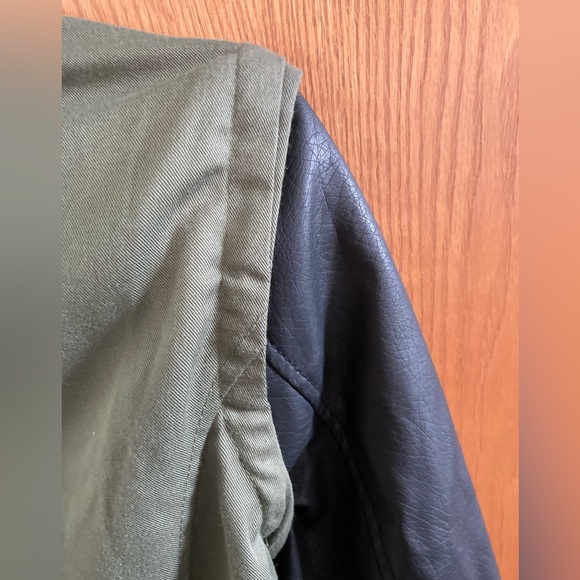 YOKI SPORT from the Outerwear Collection. New York Motto inspired Olive & Black - Picture 5 of 15